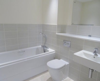 hbs-mechanical-new-build-plumbing- and-heating-services-linden-homes-nightingale-park typical bathroom2