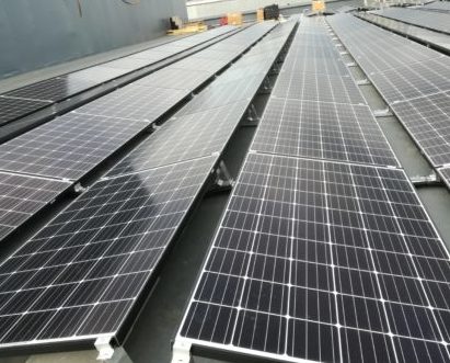 hbs-new-energies-solar-pv-commercial-construction-solar-panels-westquay-watermark-southampton-showcase-cinema-case-study-3