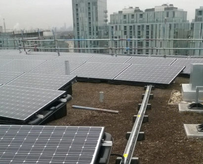 hbs-new-energies-solar-pv-for-construction-new-build-solar-panels-durkan-charters-wharf-london-case-study-mounting