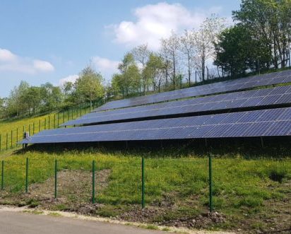hbs-new-energies-solar-the-coal-authority-renewable-energy-framework-water-treatment-sites-case study-delivering-solar-power-carbon-savings-gallery-2