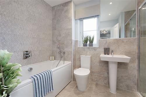 hbs_group_southern_appointed_by_bovis_homes_whiteley_meadows_mechanical_services_plumbing_heating_solar_pv_north_whiteley_example_bathroom